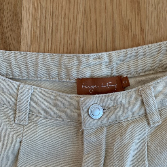 High waisted pleated cream pants - Picture 3 of 3